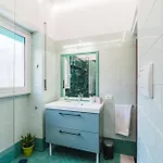 Comfort House *