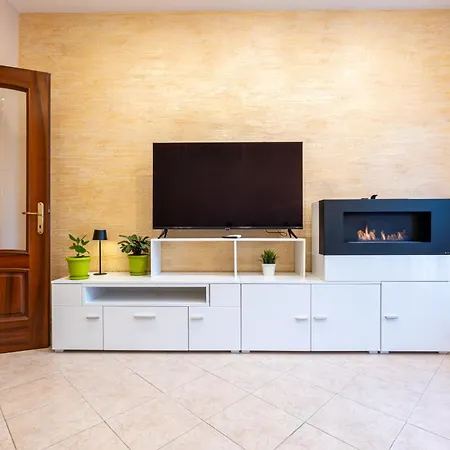 Apartment Comfort House